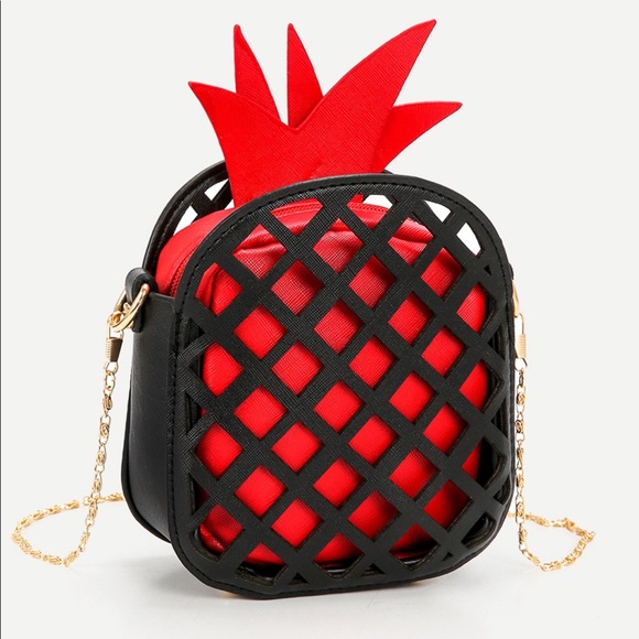 Pineapple Shaped Crossbody Bag - Picture 2 of 7